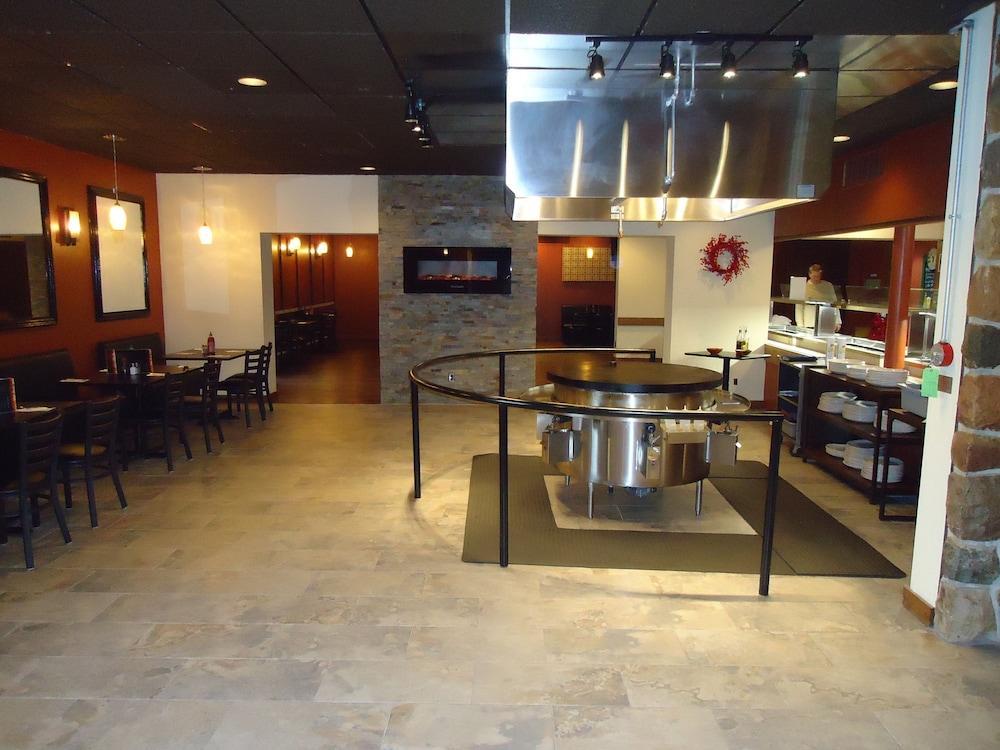 Econo Lodge Sudbury Bagian luar foto