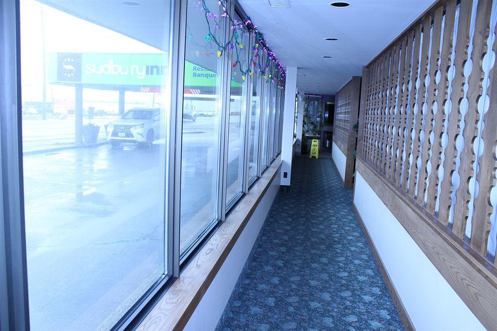 Econo Lodge Sudbury Bagian luar foto