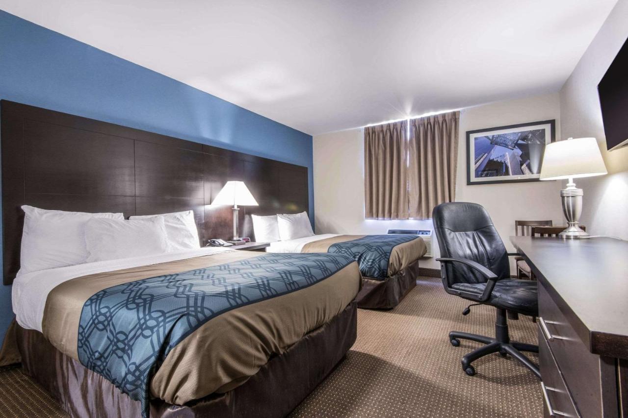 Econo Lodge Sudbury Bagian luar foto